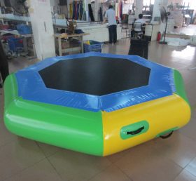 T10-225 Trambulină de joacă în aer liber Pvc material plutitor bloc durabil gonflabil trambulină de apă