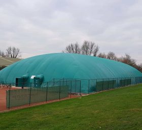 Tent3-010 Cupola dublă cu piele de 68,8M X 35,5M pe 4 terenuri de tenis de la Sutton Sports Village